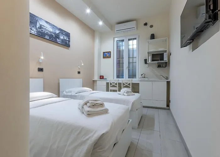 Guesthost - Piccola Anastasia - Your Cozy 아파트 *